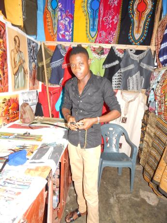 Kingsford making a bracelet. 